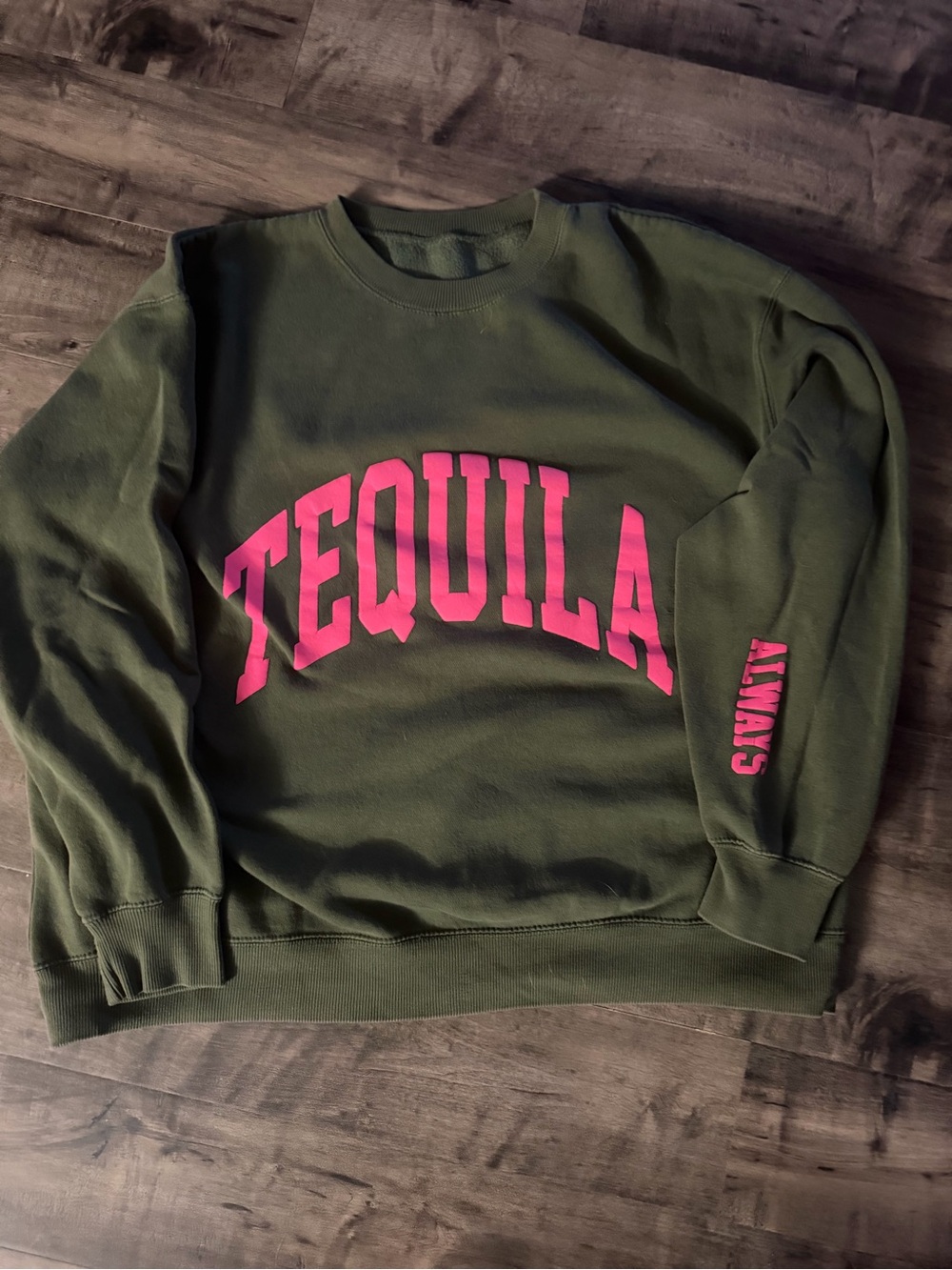 Puff Print ‘TEQUILA’ Crewneck